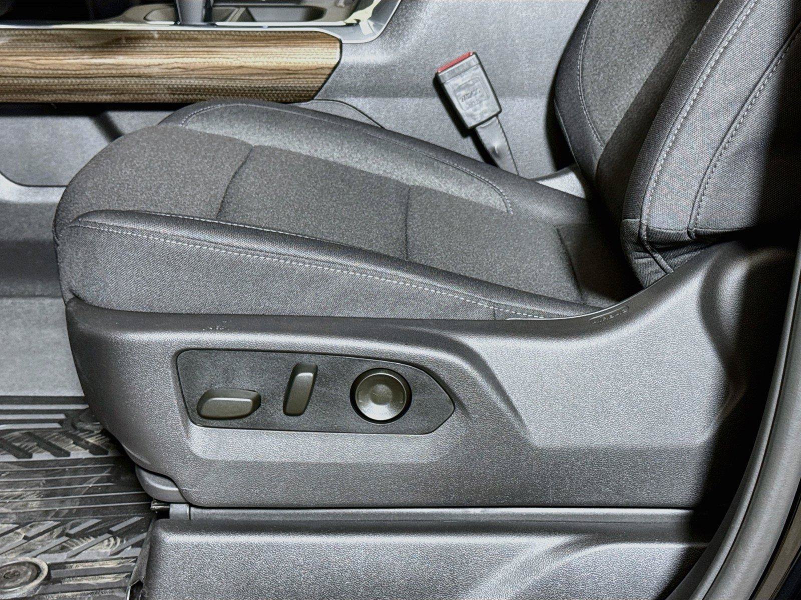 New 2026 Chevrolet Silverado 1500 LT Trail Boss w/ Convenience Package II AWD/4WD image 16