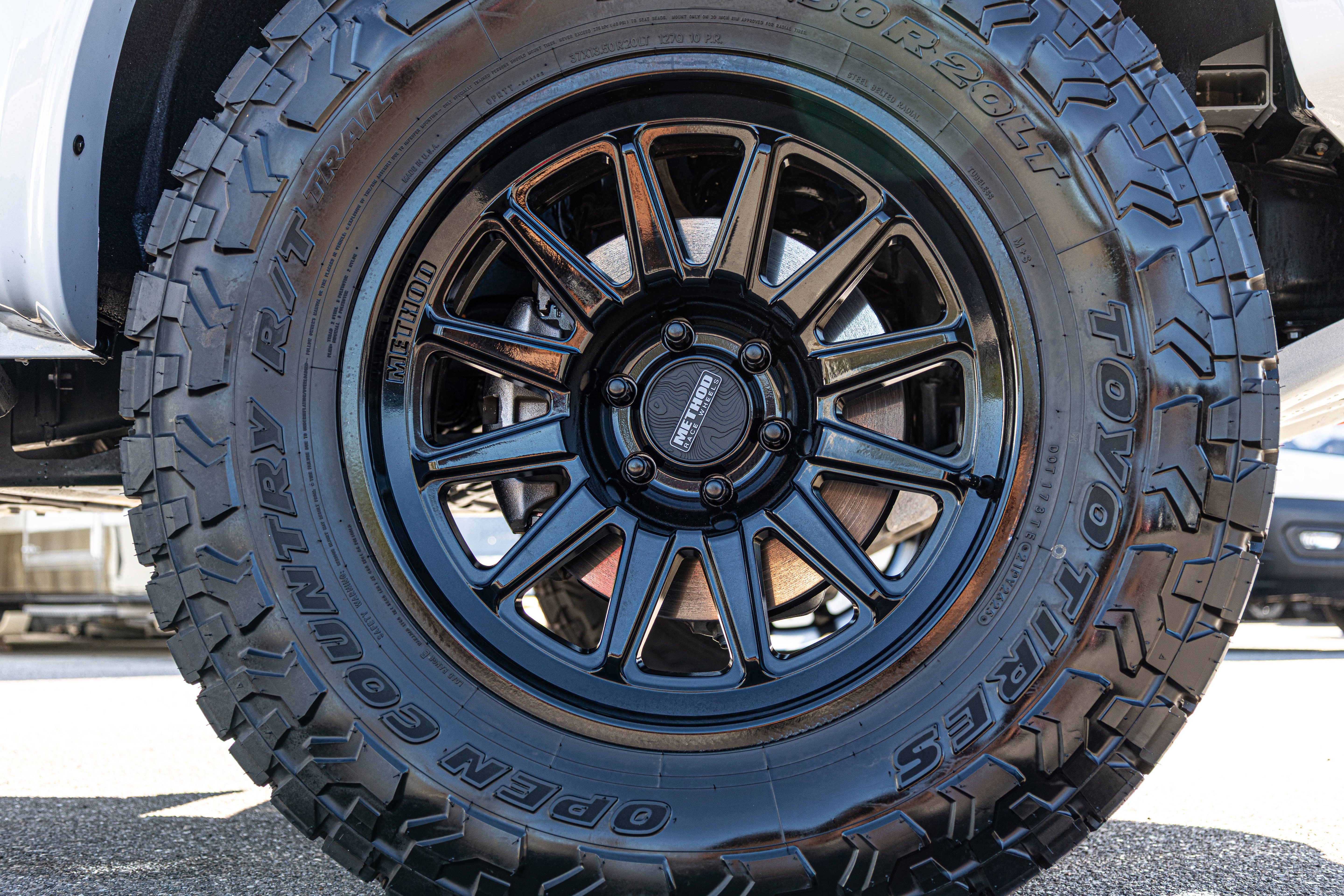 Certified 2025 Ford F150 Raptor w/ Equipment Group 803A Raptor R image 15