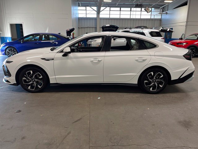 Used 2024 Hyundai Sonata SEL FWD image 6
