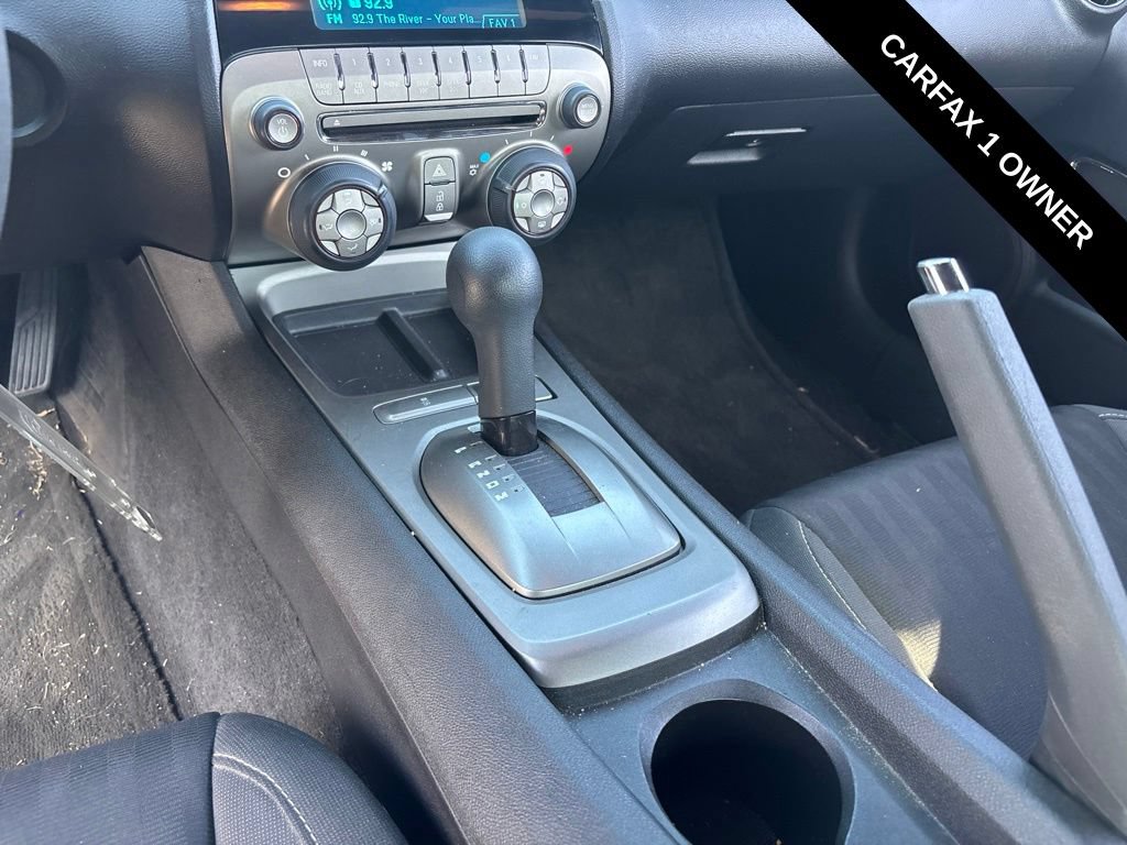 Used 2015 Chevrolet Camaro LS RWD image 8