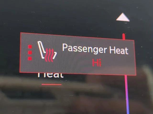 Certified 2024 Dodge Hornet R/T Plus AWD/4WD image 29