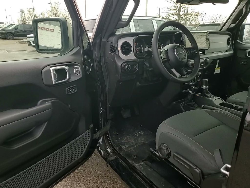 New 2026 Jeep Wrangler Sport AWD/4WD image 22