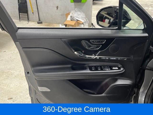 Certified 2023 Lincoln Corsair AWD w/ Equipment Group 101A image 28