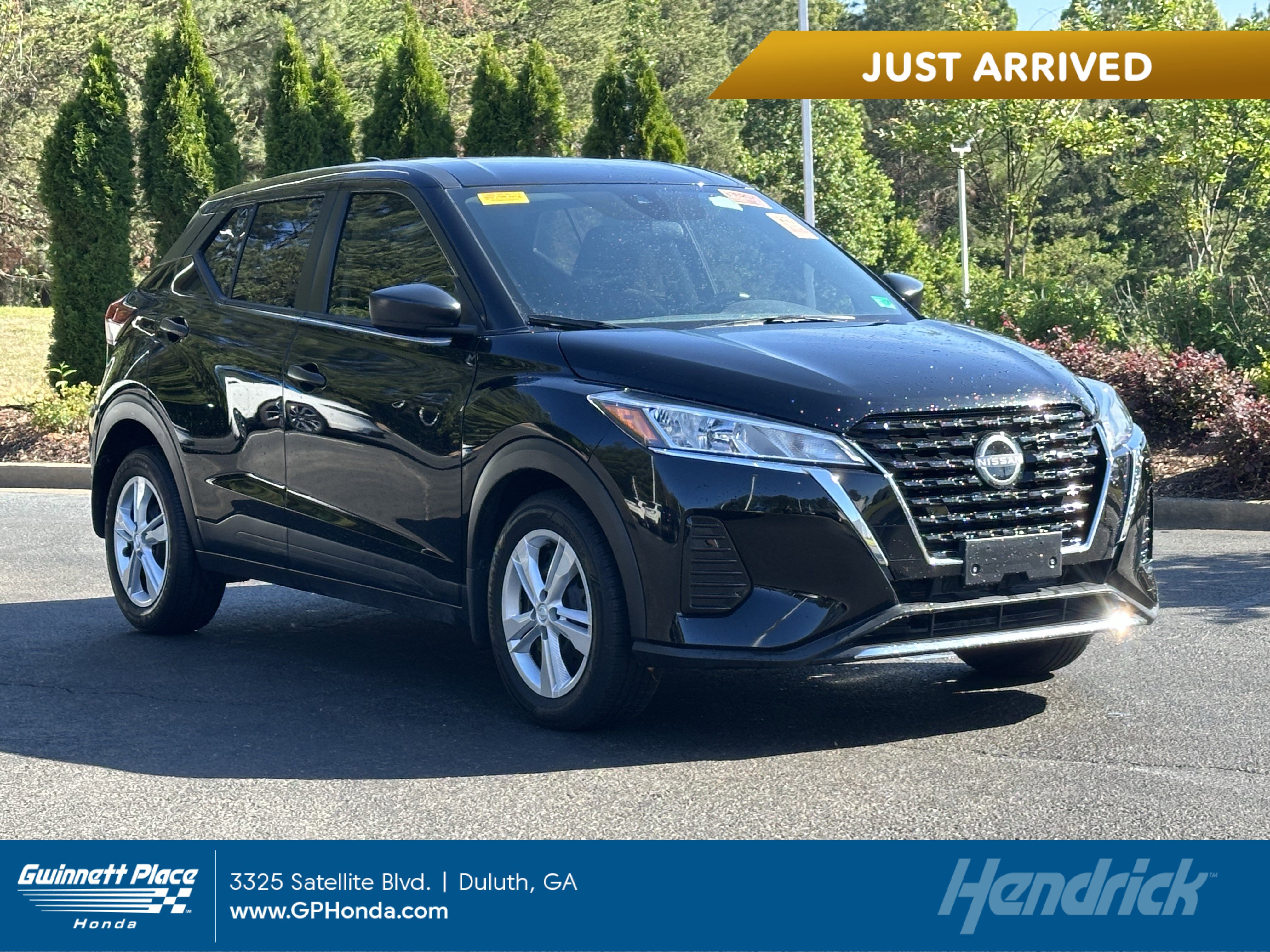 Used 2024 Nissan Kicks S FWD image 1