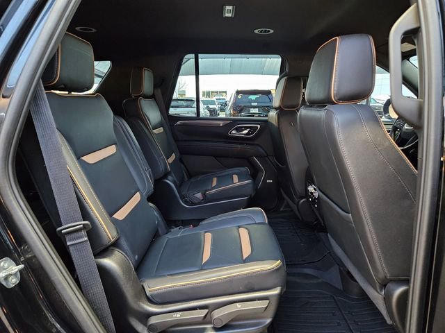 Used 2024 GMC Yukon AT4 w/ Technology Package image 25