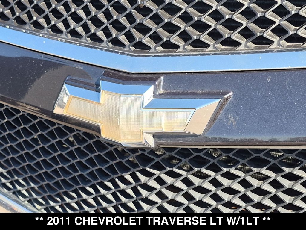 Used 2011 Chevrolet Traverse LT AWD/4WD image 17