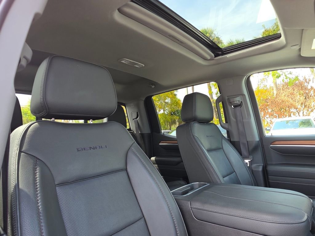 Used 2023 GMC Sierra 1500 Denali w/ Denali Reserve Package RWD image 11