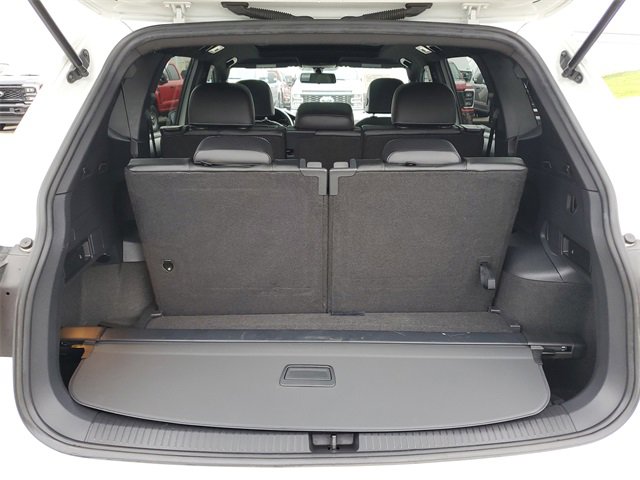 Used 2021 Volkswagen Tiguan SE R-Line image 9