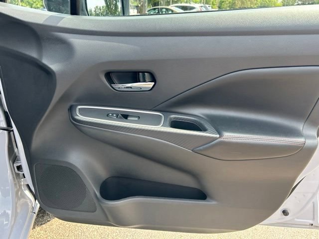 Used 2024 Nissan Versa SR FWD image 26