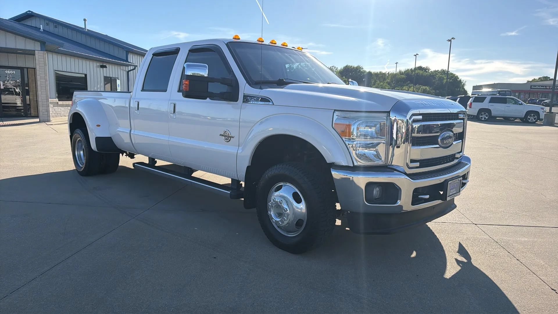 Used 2016 Ford F350 Lariat w/ Lariat Ultimate Package AWD/4WD image 35
