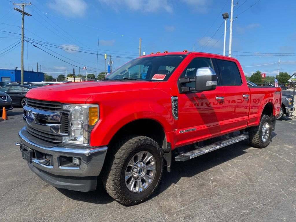 Used 2017 Ford F250 XLT w/ XLT Premium Package AWD/4WD image 6