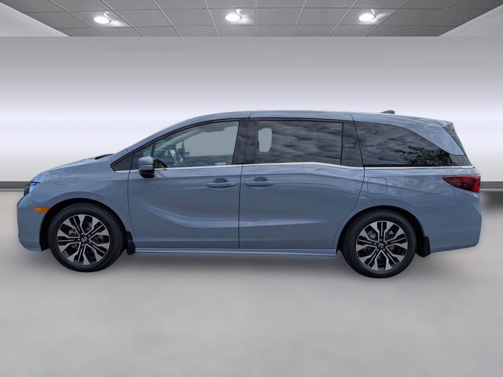 New 2026 Honda Odyssey Elite image 2