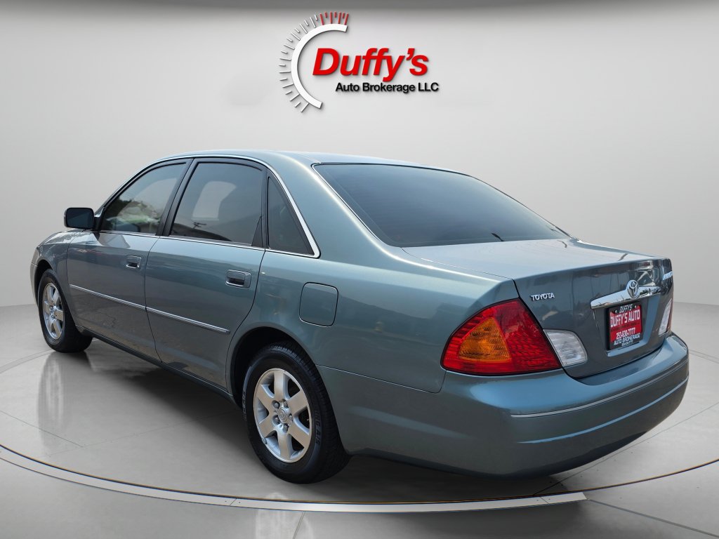 Used 2002 Toyota Avalon XL w/ Luxury Pkg FWD image 15