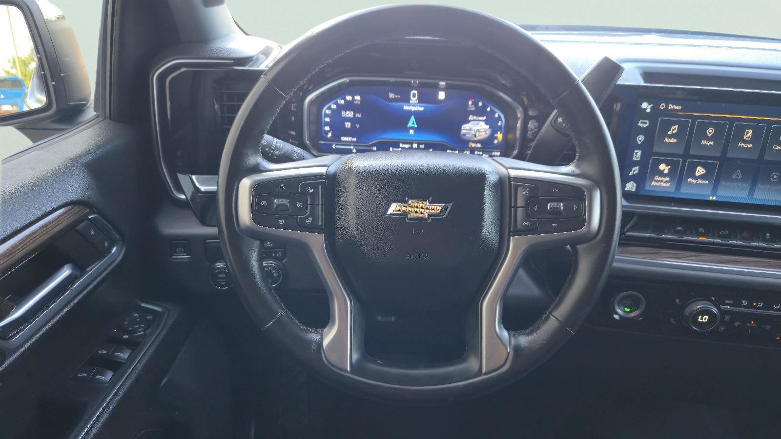 Used 2023 Chevrolet Silverado 1500 LT RWD image 14
