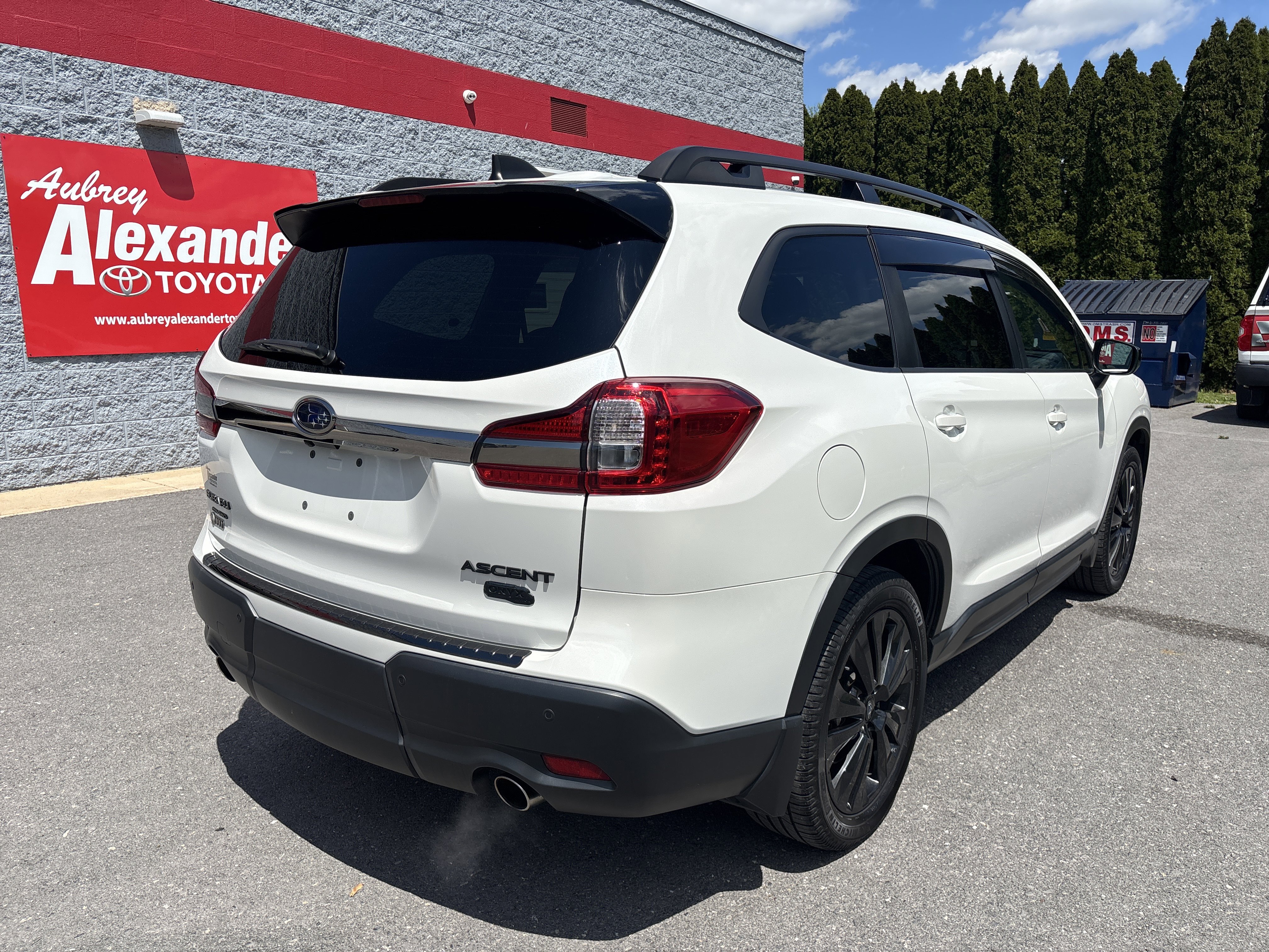 Used 2022 Subaru Ascent Onyx Edition AWD/4WD image 3