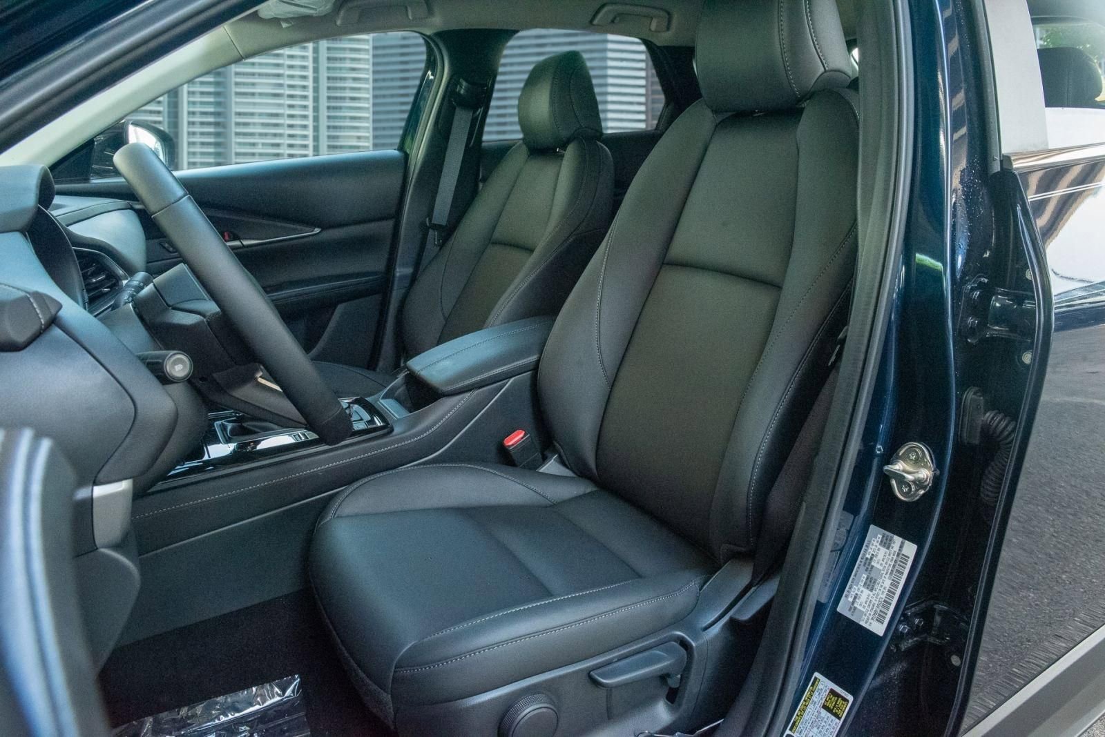 Used 2025 MAZDA CX-30 AWD 2.5 S w/ Select Sport Pkg image 6