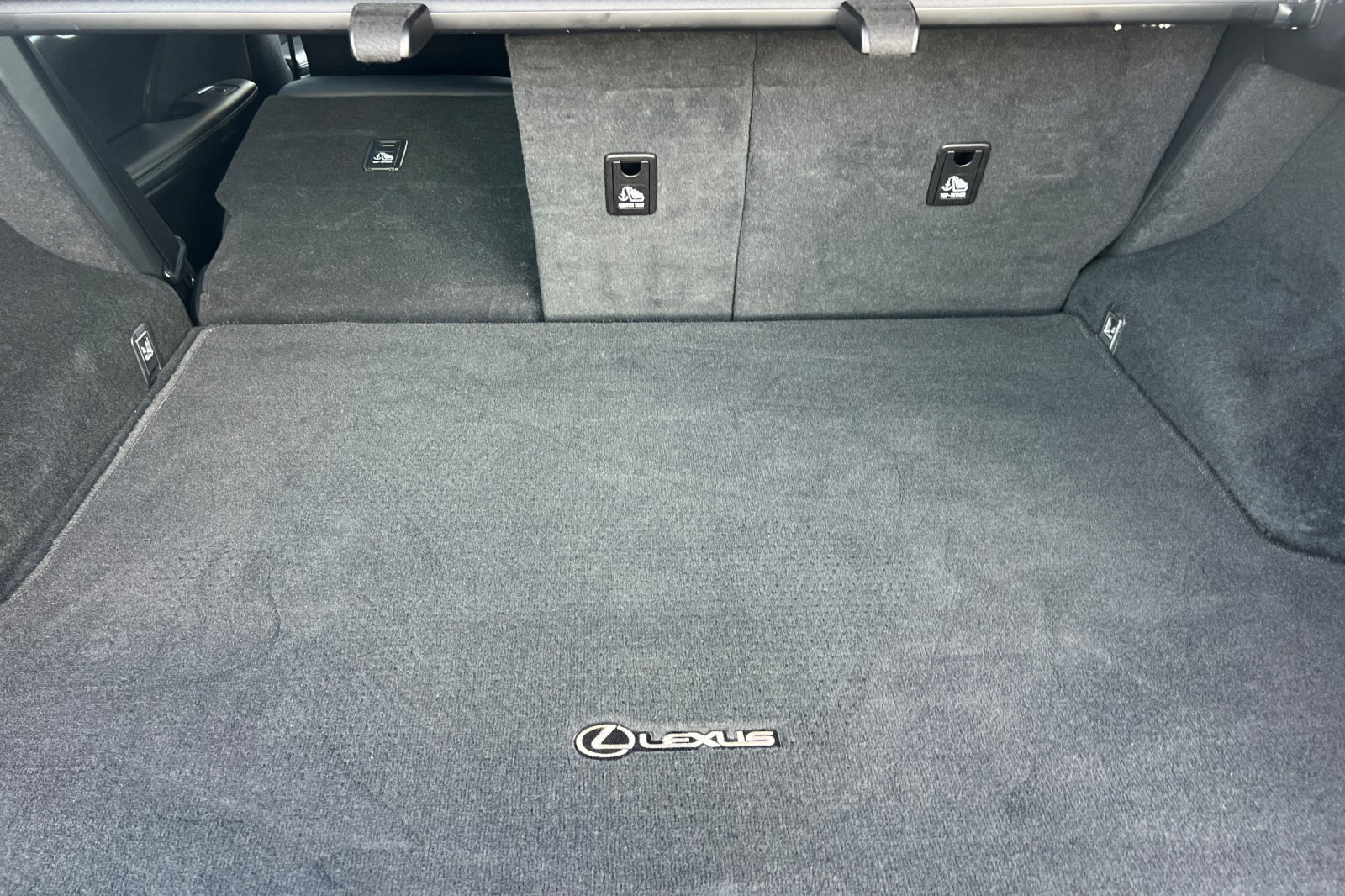 Used 2020 Lexus RX 350 FWD w/ Accessory Package image 15