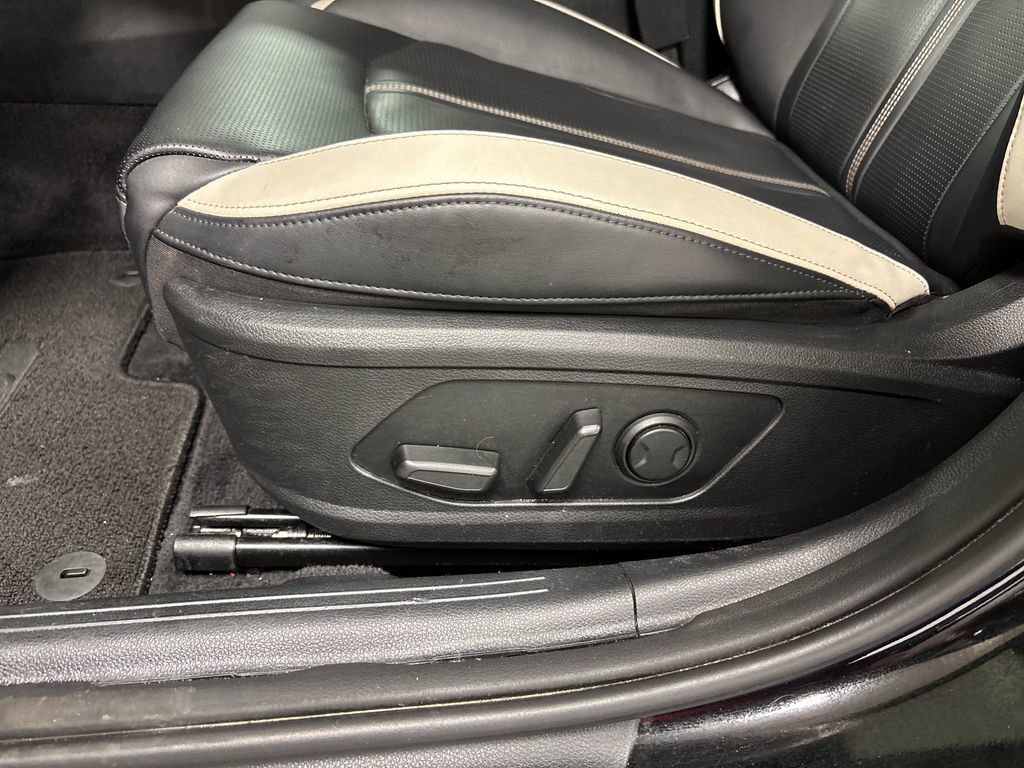 Used 2025 Kia K5 GT-Line w/ GT-Line Premium Package AWD/4WD image 23