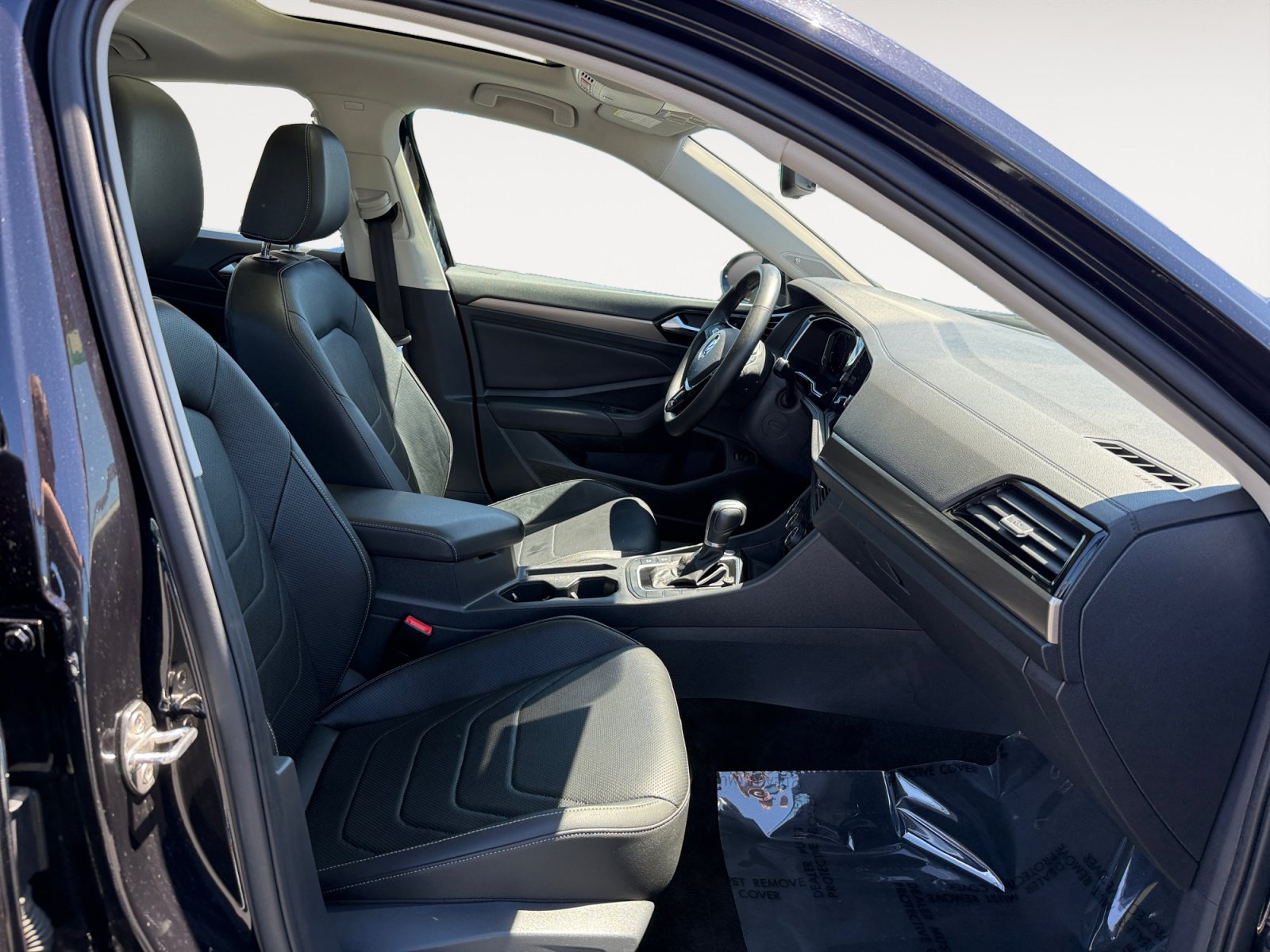 Used 2019 Volkswagen Jetta SEL Premium FWD image 19