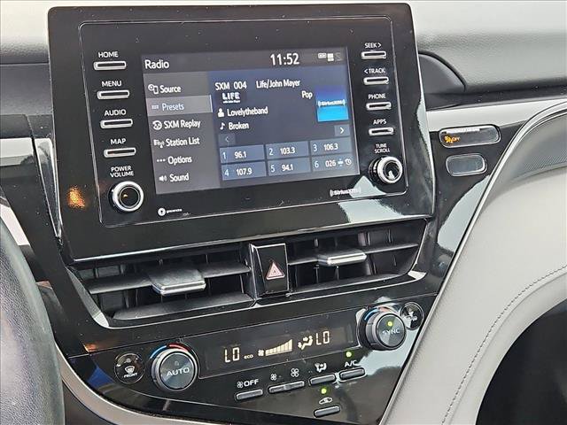 Used 2023 Toyota Camry SE FWD image 14