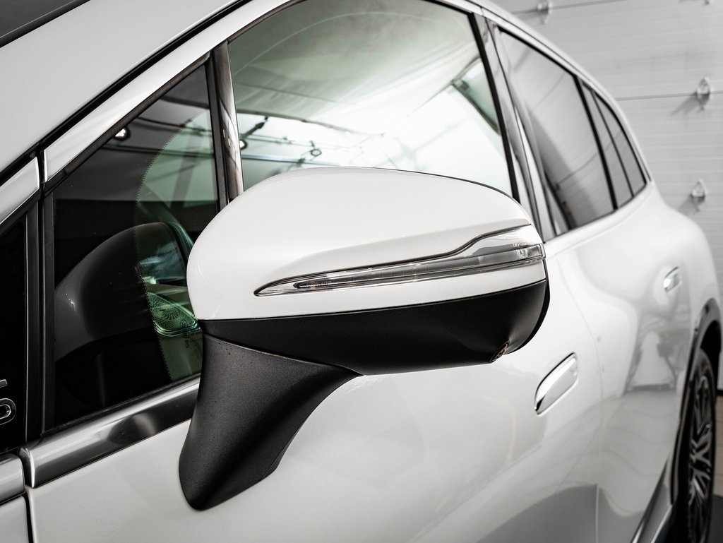 Certified 2023 Mercedes-Benz EQS 580 4MATIC SUV image 15