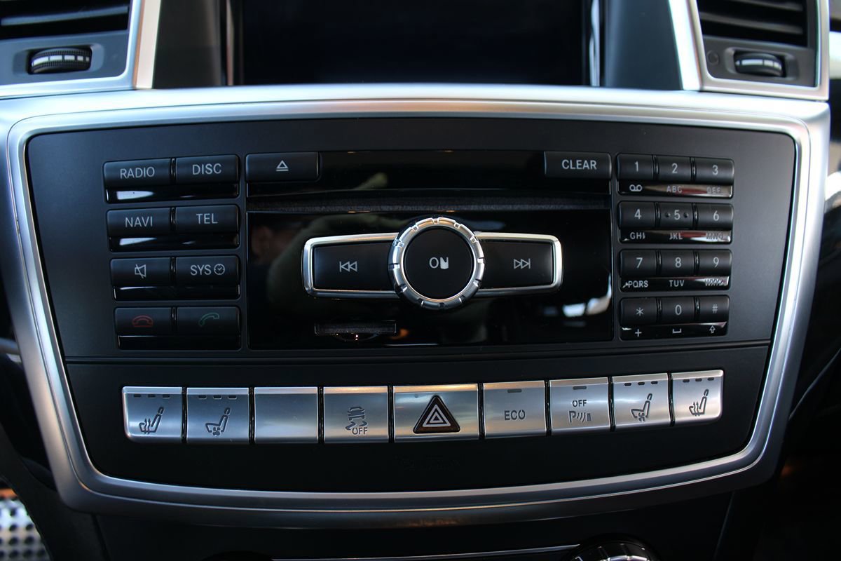 Used 2016 Mercedes-Benz GL 63 AMG 4MATIC image 18
