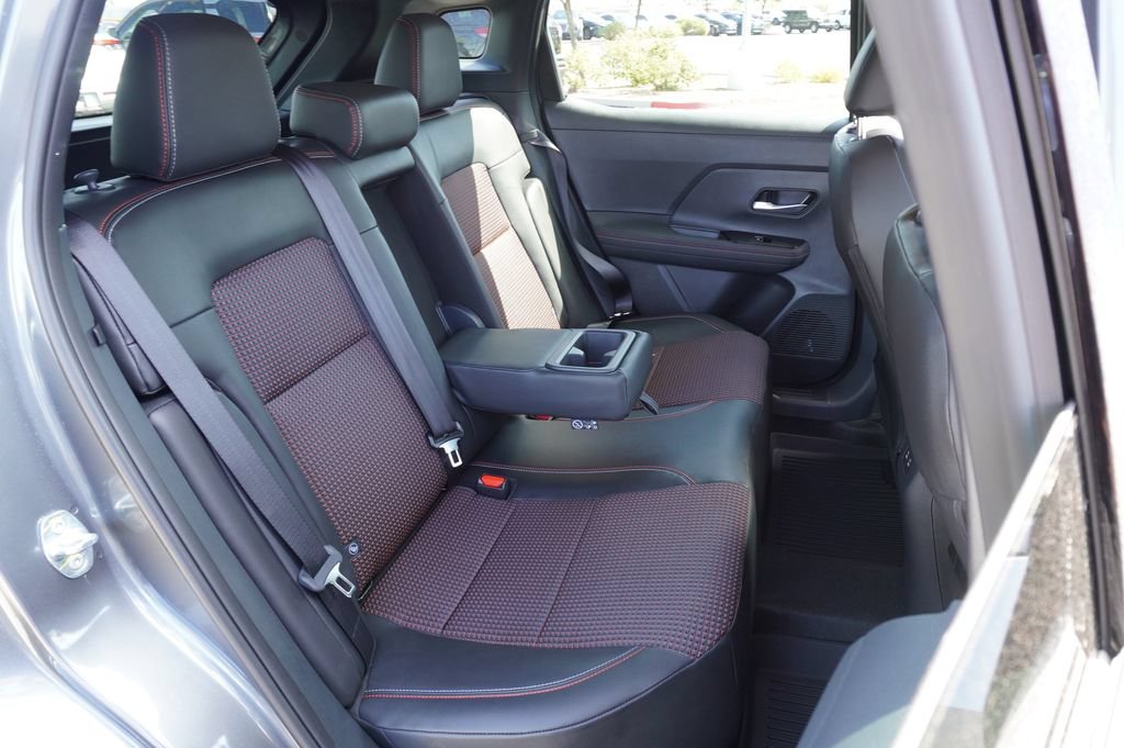 Certified 2025 Nissan Kicks SR w/ Illumination Package FWD image 9
