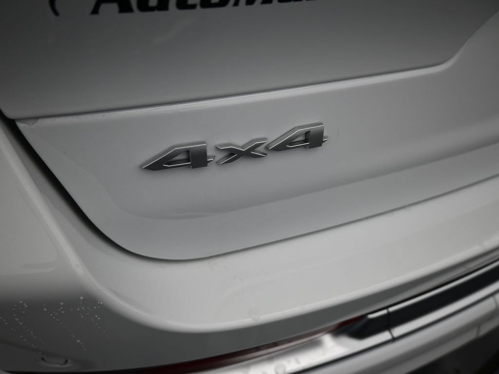 New 2025 Jeep Grand Cherokee L Summit AWD/4WD image 34