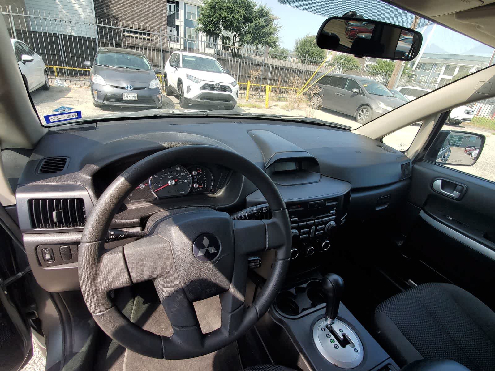 Used 2008 Mitsubishi Endeavor LS FWD image 13