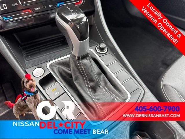 Used 2025 Volkswagen Jetta SE FWD image 26