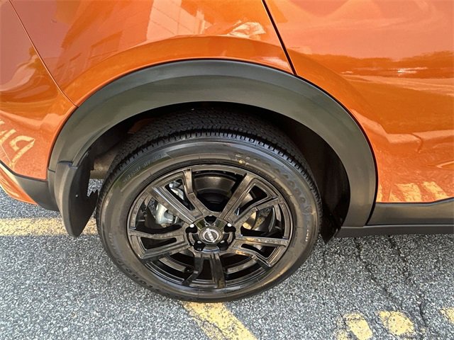 Certified 2024 Nissan Kicks SR w/ SR Premium Package image 12