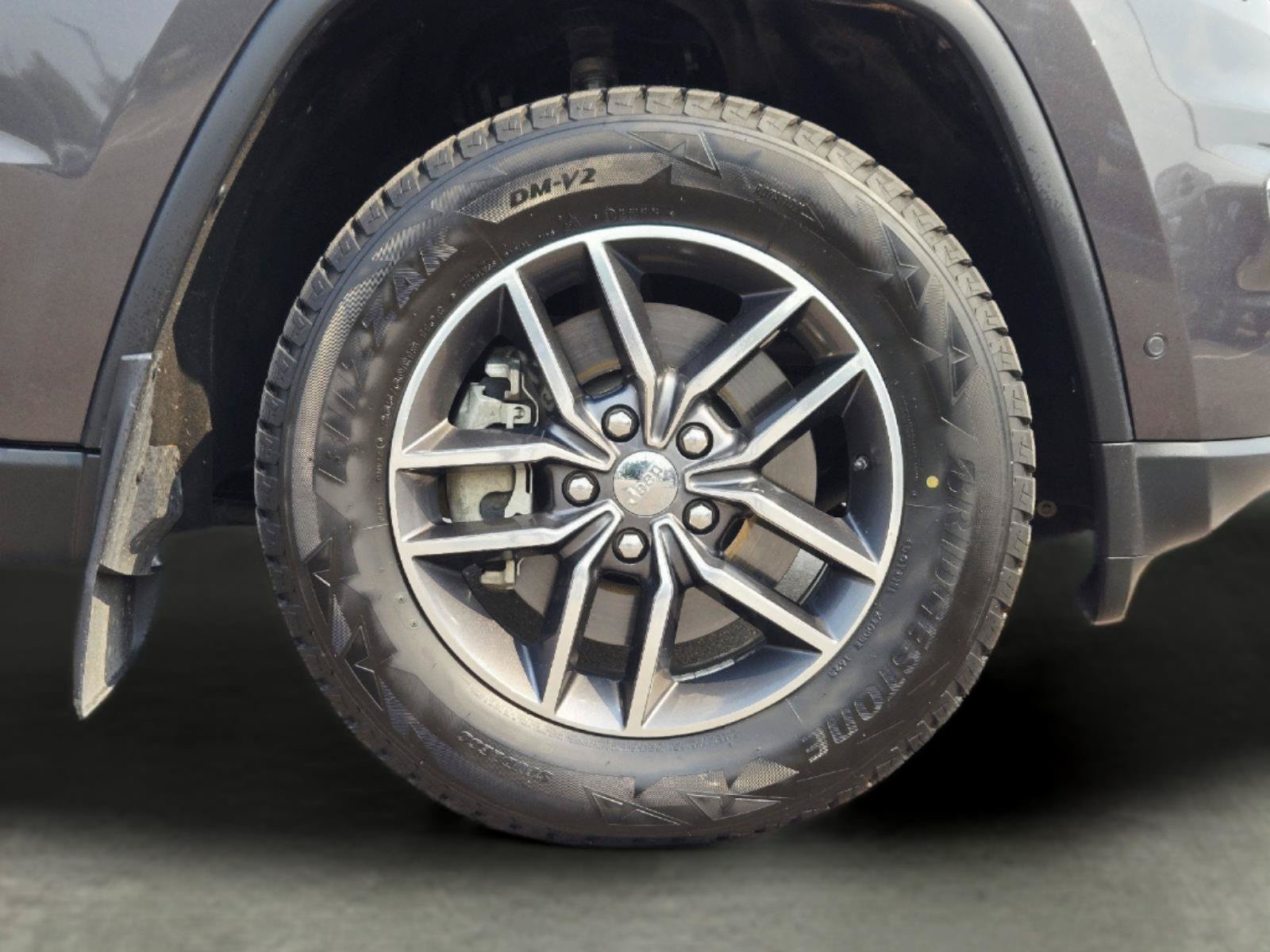 Used 2018 Jeep Grand Cherokee Limited AWD/4WD image 59