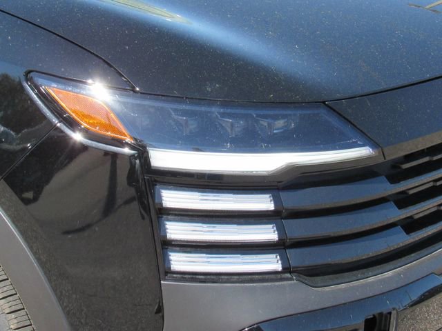 New 2026 Nissan Kicks SR image 9