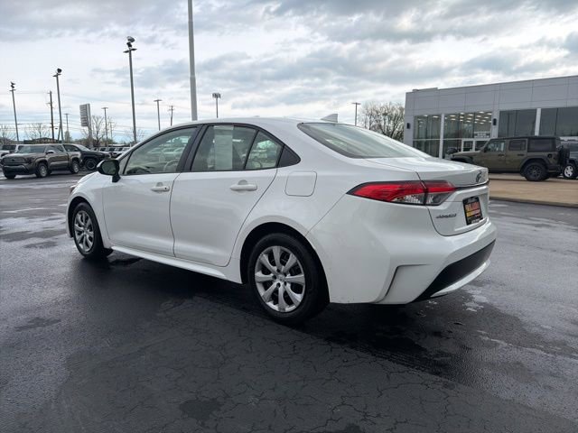 Used 2020 Toyota Corolla LE image 5