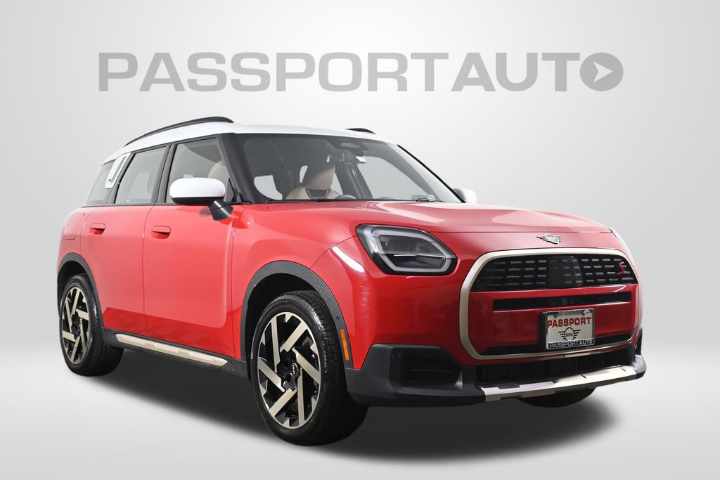 Certified 2025 MINI Cooper Countryman S image 3
