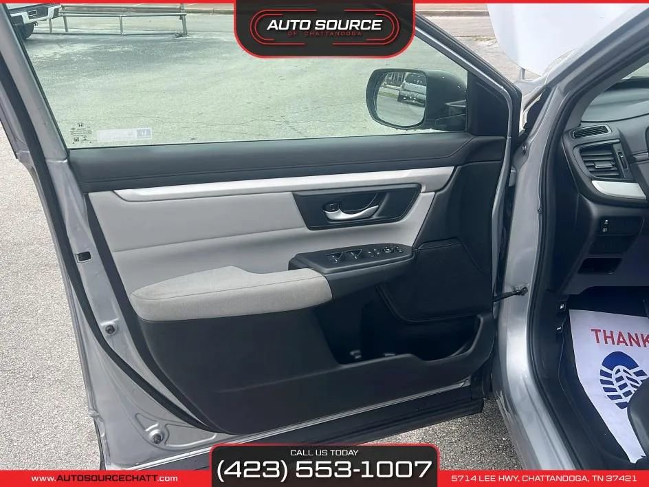 Used 2019 Honda CR-V LX image 11