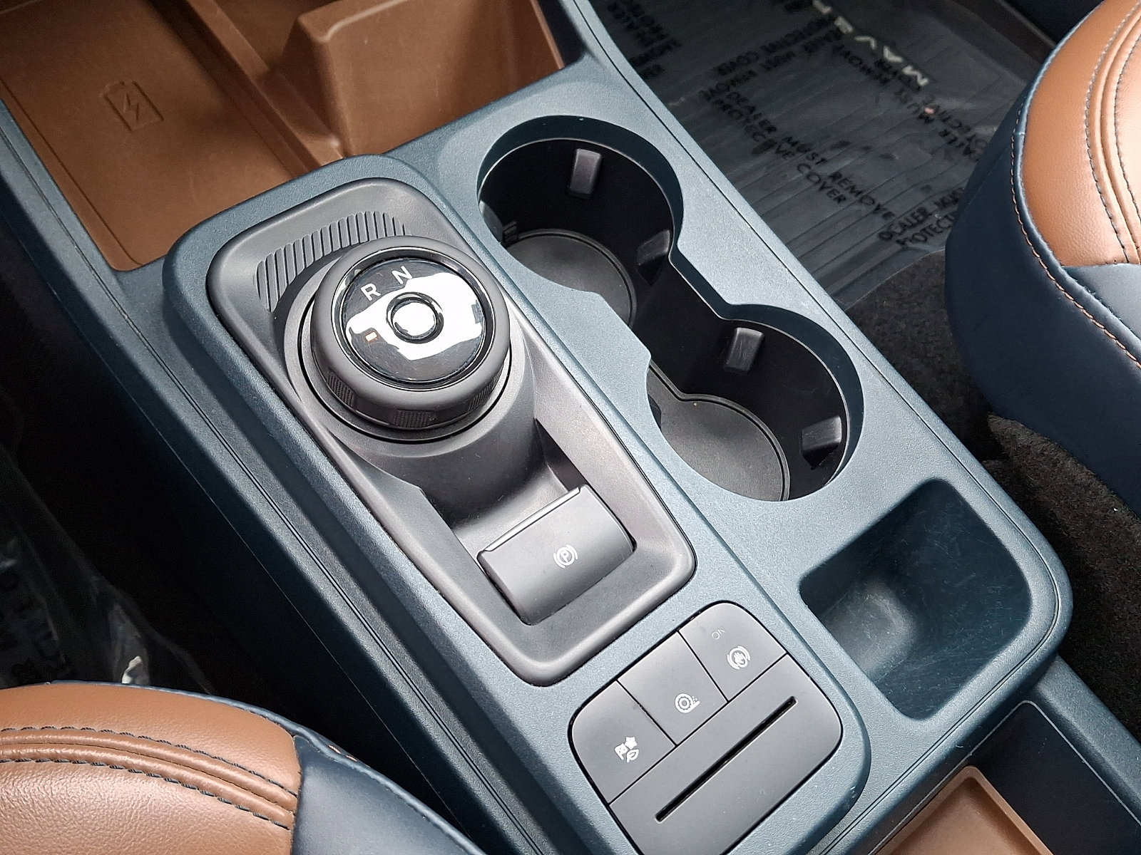 Used 2022 Ford Maverick Lariat w/ Lariat Luxury Package image 15