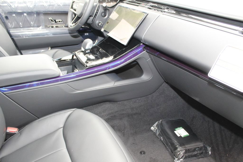 New 2026 Land Rover Range Rover Sport Dynamic SE image 21