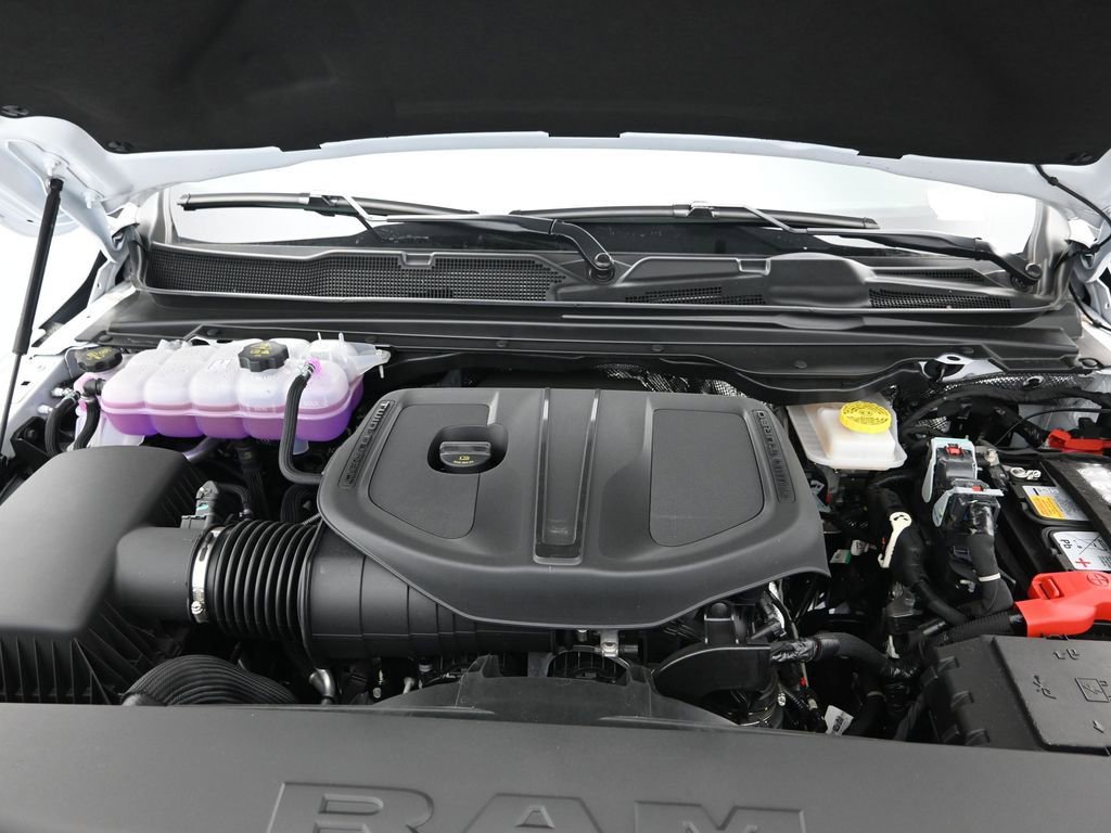 New 2025 RAM 1500 Big Horn image 27