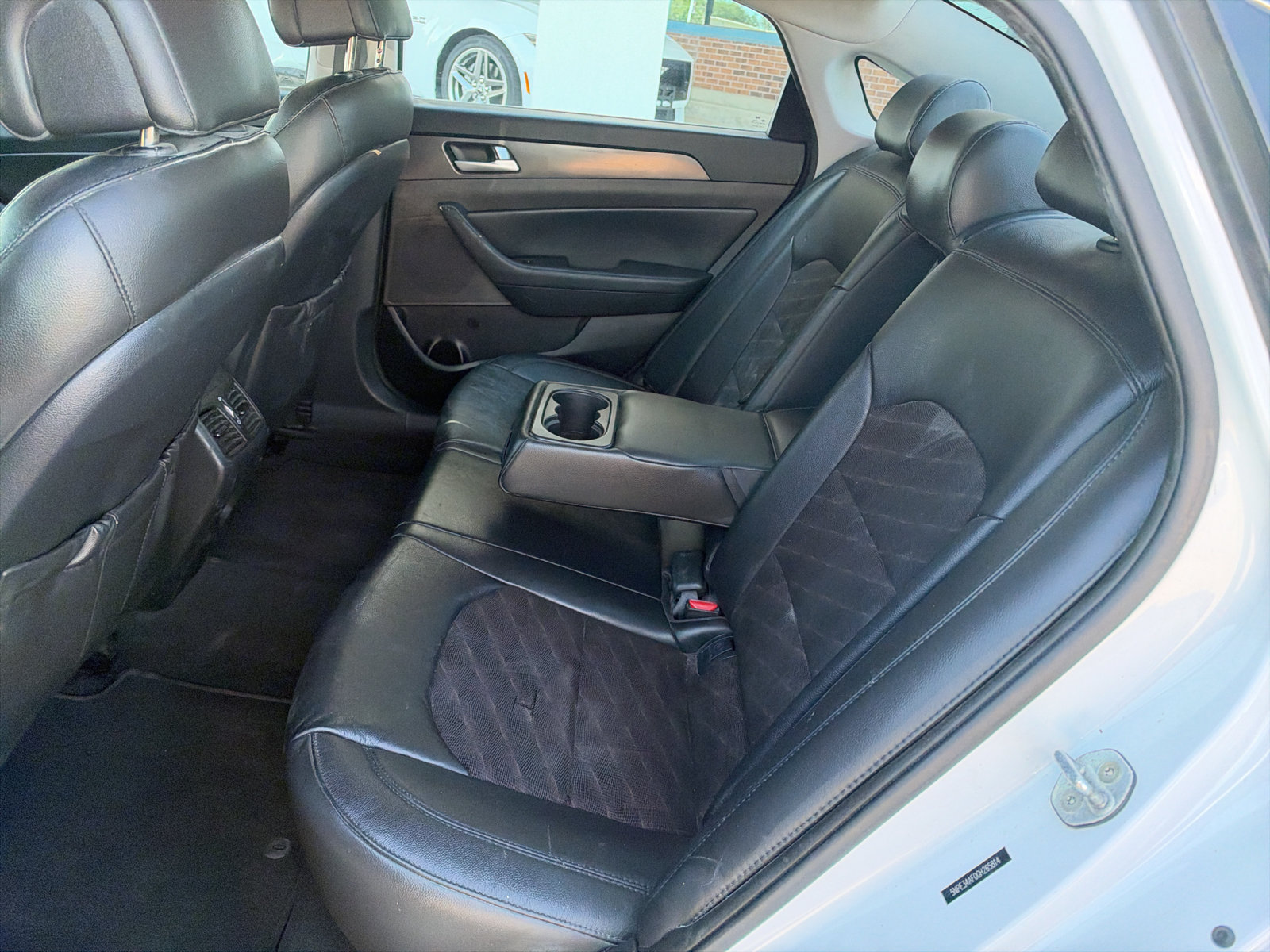 Used 2016 Hyundai Sonata Sport w/ Option Group 02 FWD image 11