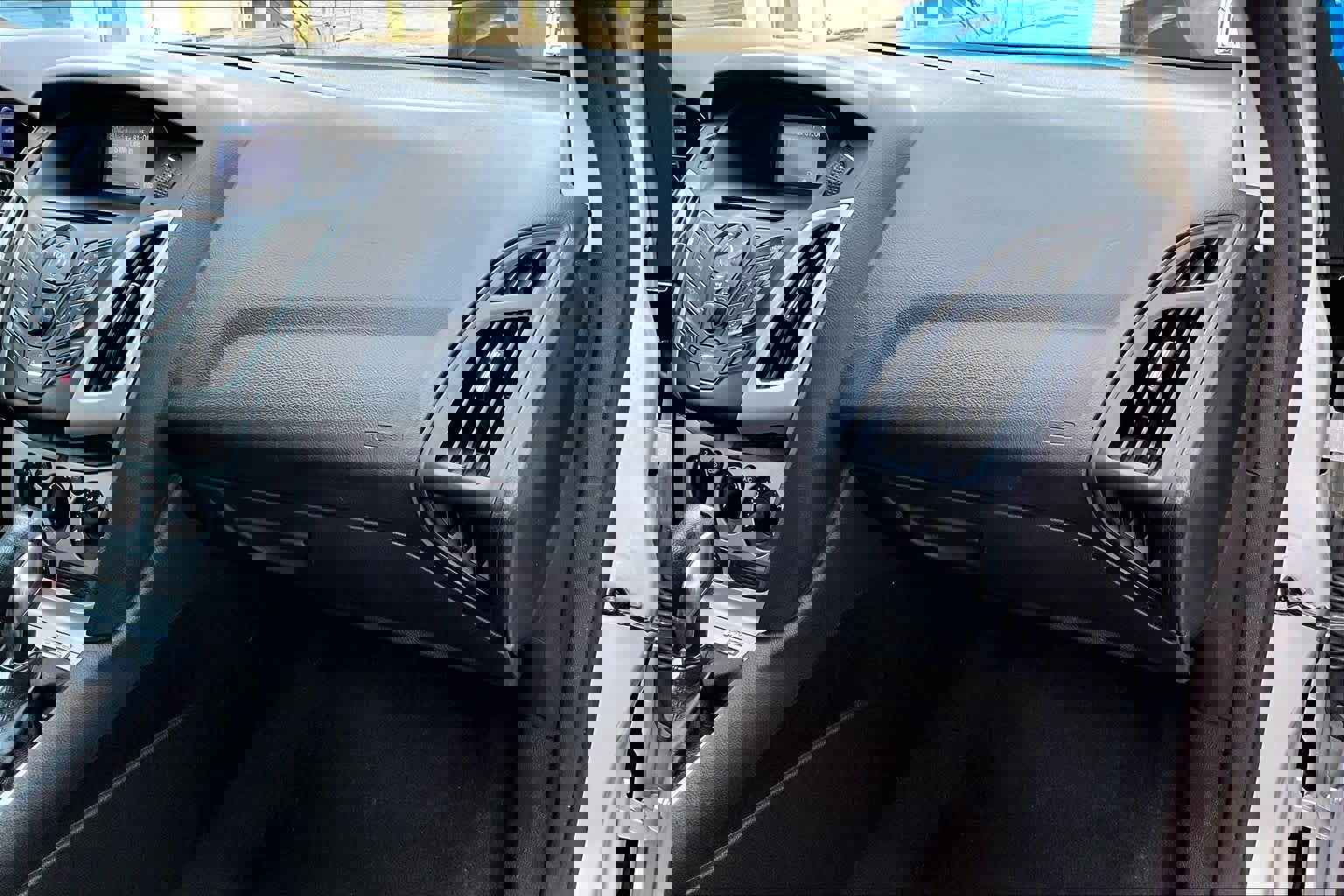 Used 2013 Ford Focus SE image 18