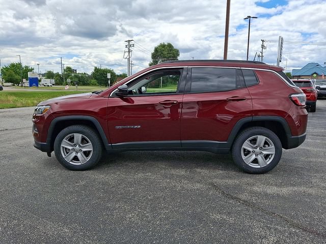Certified 2022 Jeep Compass Latitude w/ Convenience Group AWD/4WD image 6