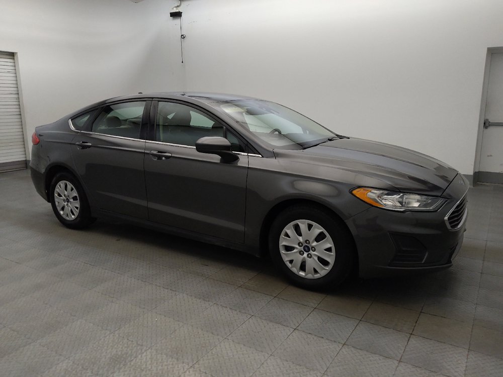 Used 2020 Ford Fusion S FWD image 11