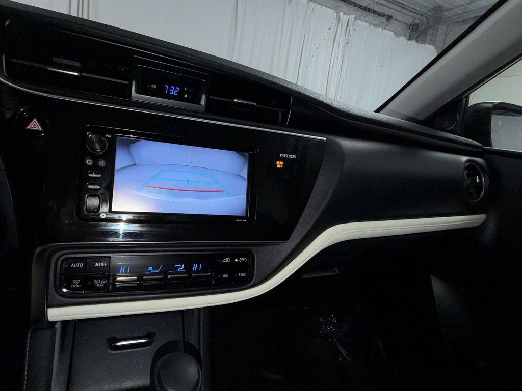 Used 2018 Toyota Corolla iM w/ Carpet Mat Package (TMS) image 20