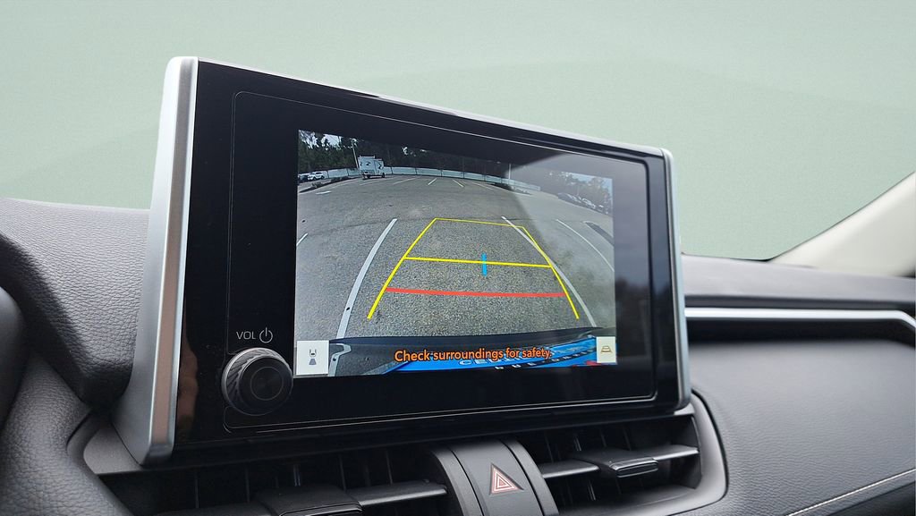Certified 2025 Toyota RAV4 LE image 22