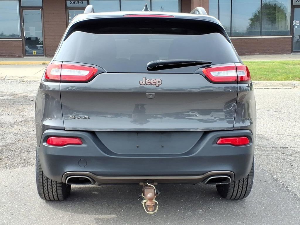 Used 2017 Jeep Cherokee 75th Anniversary AWD/4WD image 4