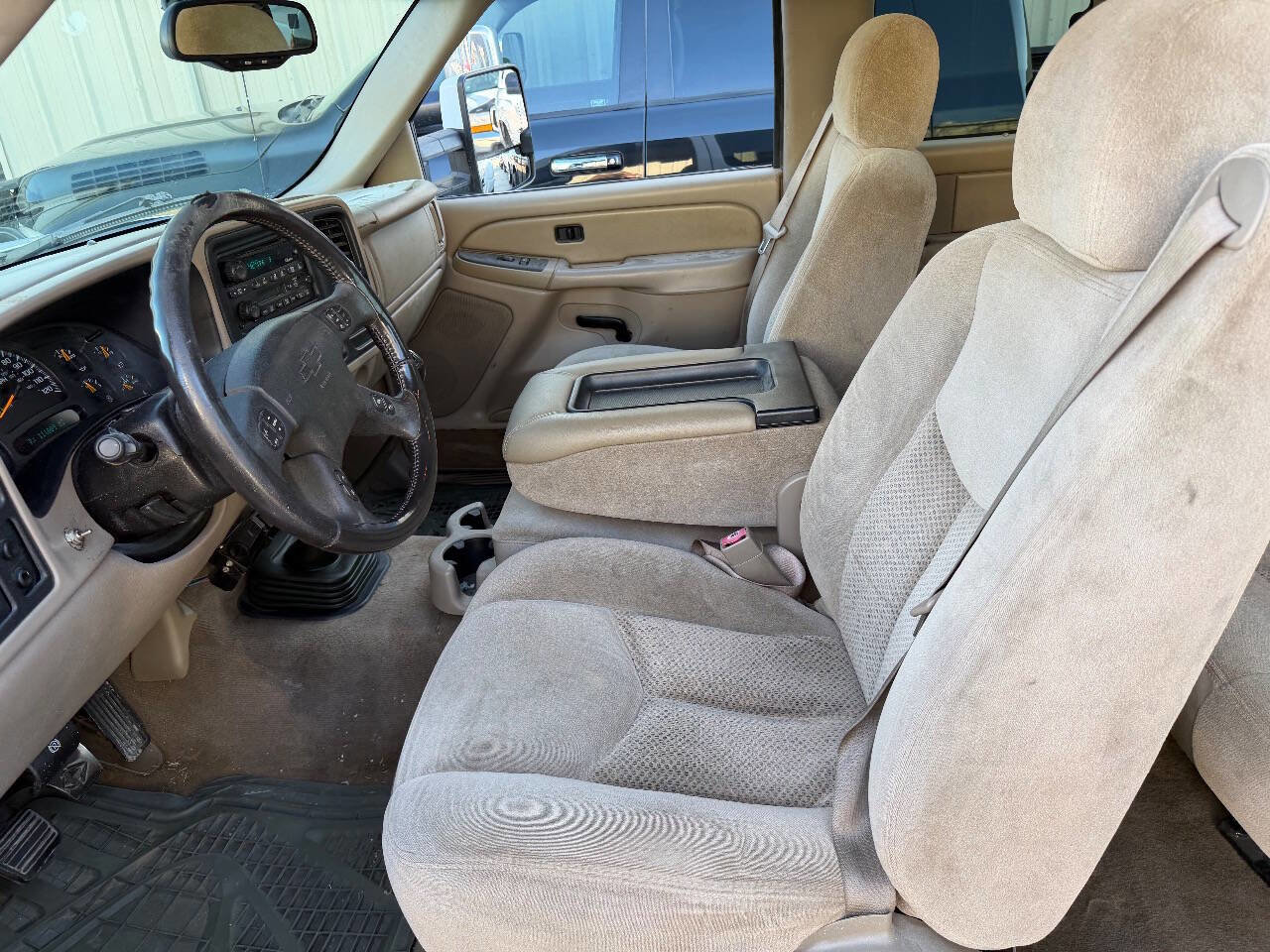 Used 2003 Chevrolet Silverado 3500 LS image 9