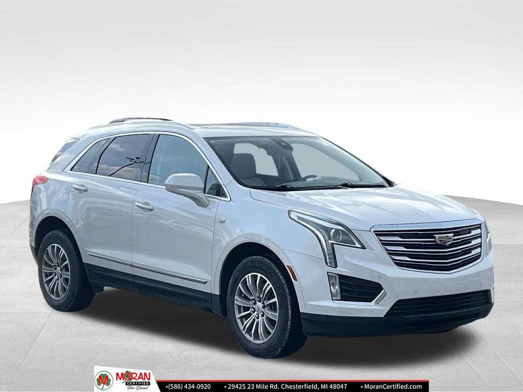Used 2018 Cadillac XT5 Luxury w/ Driver Awareness Package image 6