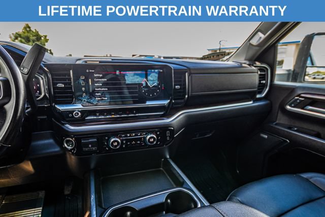 Used 2024 GMC Sierra 3500 SLT w/ SLT Premium Package AWD/4WD image 27