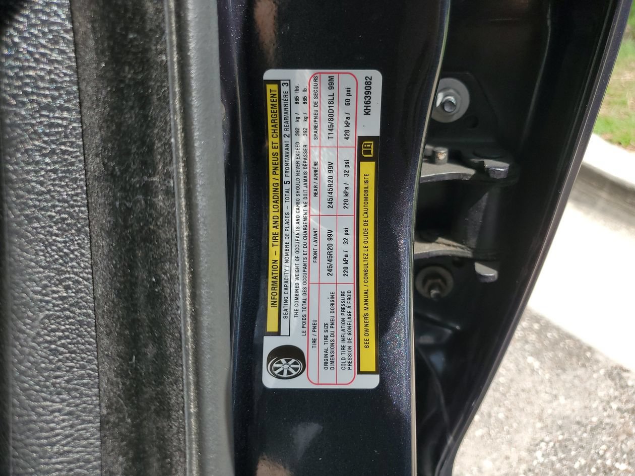 Used 2019 Chrysler 300 C RWD image 30